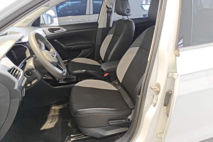 Used Volkswagen Tacqua 2023 200TSI DSG Joy-Connect Edition Left Front Seat