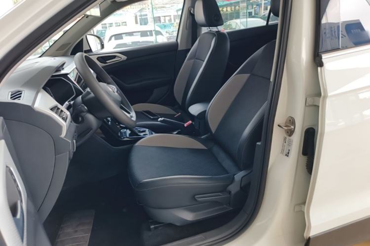 Used Volkswagen Tacqua 2023 200TSI DSG Joy-Connect Edition Left Front Seat