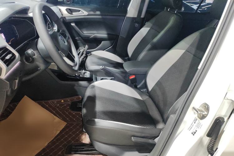 Used Volkswagen Tacqua 2023 200TSI DSG Joy-Connect Edition Left Front Seat