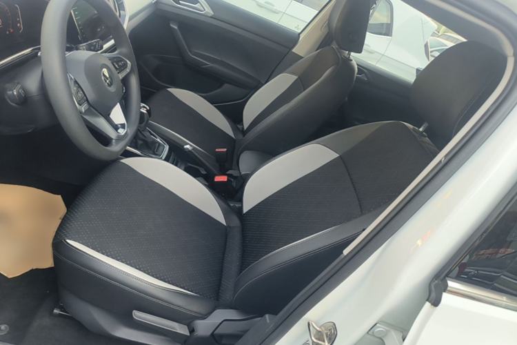 Used Volkswagen Tacqua 2023 200TSI DSG Joy-Connect Edition Left Front Seat