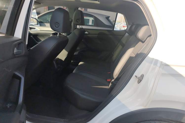 Used Volkswagen Tacqua 2023 200TSI DSG Joy-Connect Edition Left Rear Seat