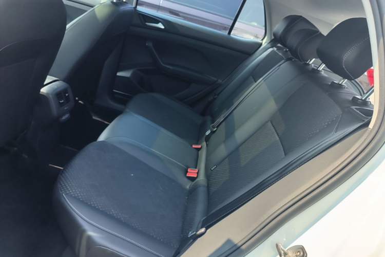 Used Volkswagen Tacqua 2023 200TSI DSG Joy-Connect Edition Left Rear Seat