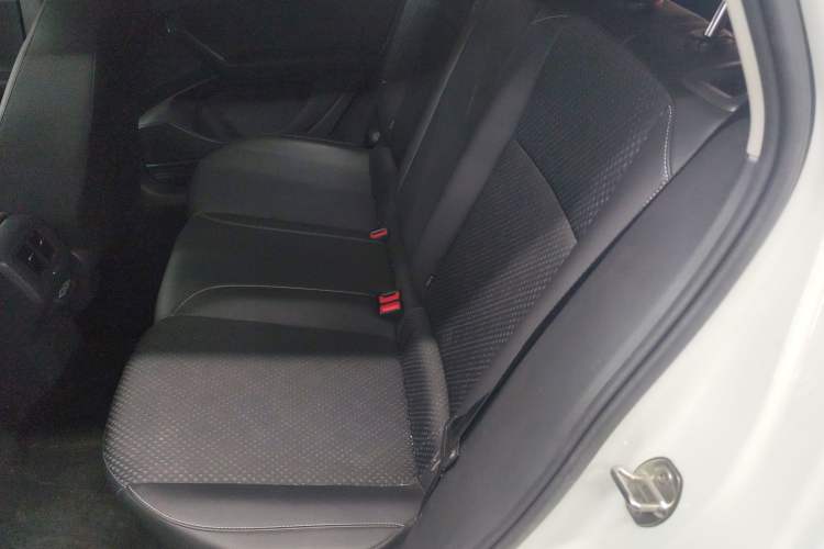 Used Volkswagen Tacqua 2023 200TSI DSG Joy-Connect Edition Left Rear Seat