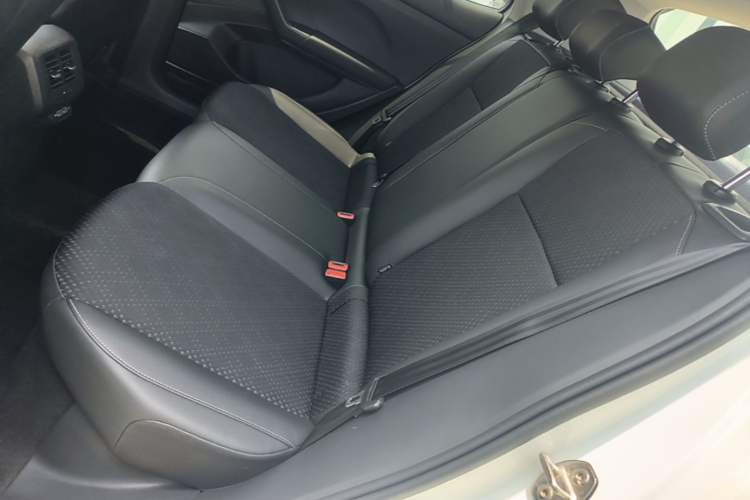 Used Volkswagen Tacqua 2023 200TSI DSG Joy-Connect Edition Left Rear Seat