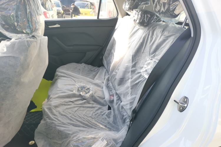 Used Volkswagen Tacqua 2023 200TSI DSG Joy-Connect Edition Left Rear Seat