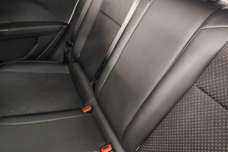 Used Volkswagen Tacqua 2023 200TSI DSG Joy-Connect Edition Left Rear Seat