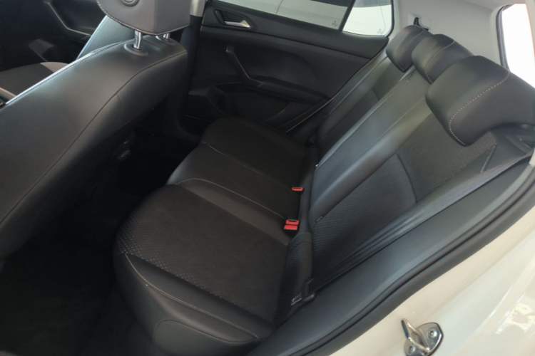 Used Volkswagen Tacqua 2023 200TSI DSG Joy-Connect Edition Left Rear Seat