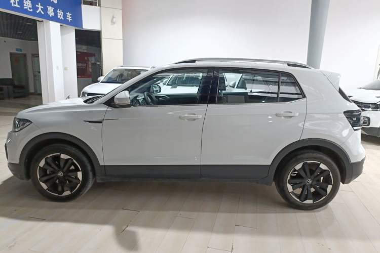 Used Volkswagen Tacqua 2023 200TSI DSG Joy-Connect Edition Left Side
