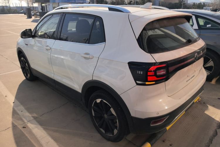 Used Volkswagen Tacqua 2023 200TSI DSG Joy-Connect Edition Left Side