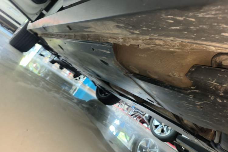 Used Volkswagen Tacqua 2023 200TSI DSG Joy-Connect Edition Left Side Sill