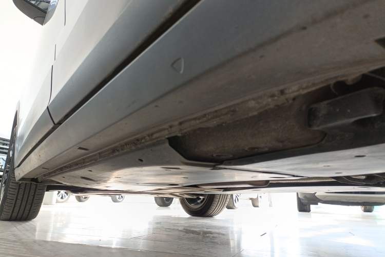 Used Volkswagen Tacqua 2023 200TSI DSG Joy-Connect Edition Left Side Sill