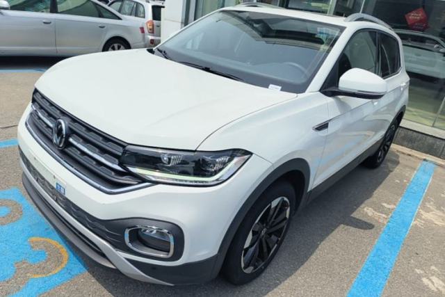 Used Volkswagen Tacqua 2023 200TSI DSG Joy-Connect Edition