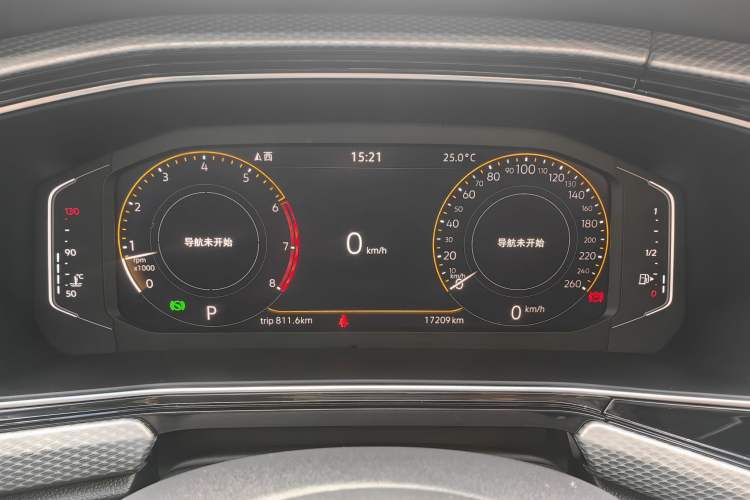 Used Volkswagen Tacqua 2023 200TSI DSG Joy-Connect Edition Odometer Close Up