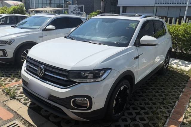 Używany Volkswagen Tacqua 2023 200TSI DSG Joy-Connect Edition