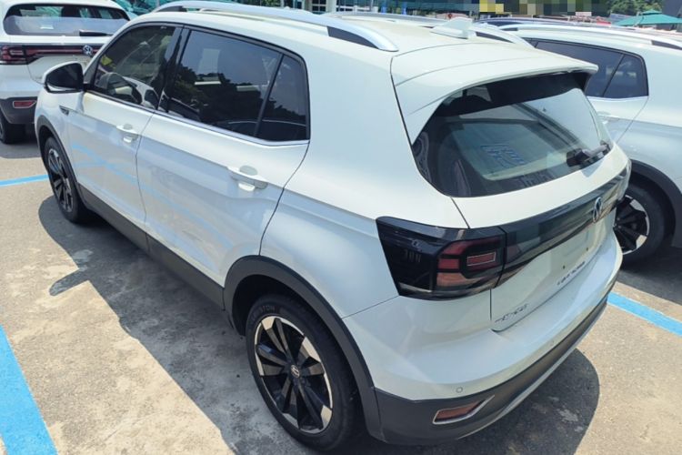 Used Volkswagen Tacqua 2023 200TSI DSG Joy-Connect Edition Rear Left 45 Deg