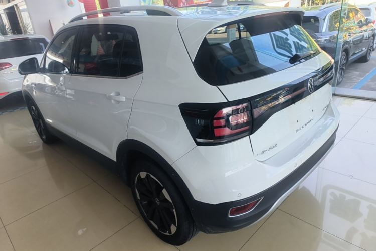 Used Volkswagen Tacqua 2023 200TSI DSG Joy-Connect Edition Rear Left 45 Deg