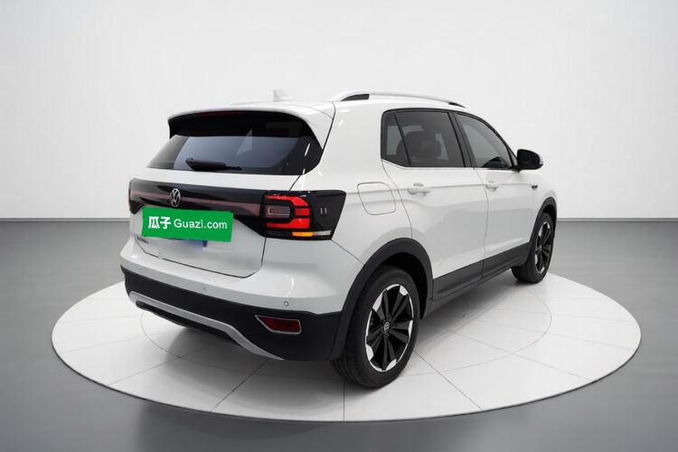 Used Volkswagen Tacqua 2023 200TSI DSG Joy-Connect Edition Rear Right 45 Deg