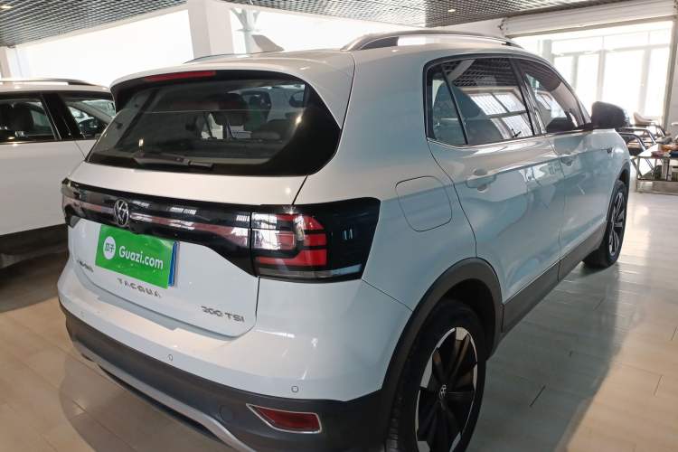 Used Volkswagen Tacqua 2023 200TSI DSG Joy-Connect Edition Rear Right 45 Deg