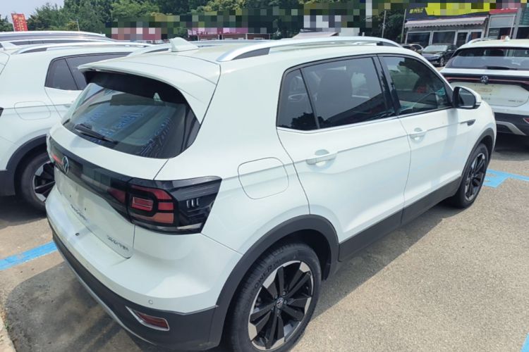 Used Volkswagen Tacqua 2023 200TSI DSG Joy-Connect Edition Rear Right 45 Deg