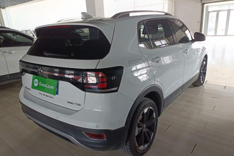 Used Volkswagen Tacqua 2023 200TSI DSG Joy-Connect Edition Rear Right 45 Deg