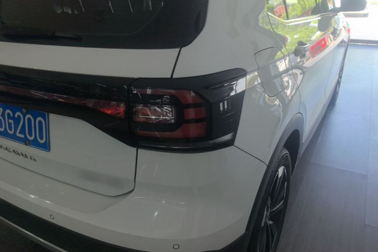 Used Volkswagen Tacqua 2023 200TSI DSG Joy-Connect Edition Right Rear Taillight