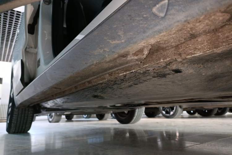 Used Volkswagen Tacqua 2023 200TSI DSG Joy-Connect Edition Right Side Sill