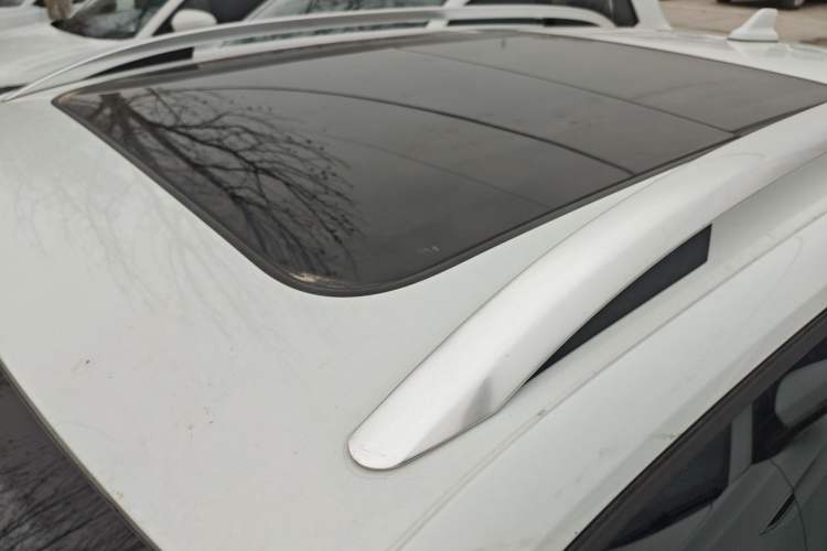 Used Volkswagen Tacqua 2023 200TSI DSG Joy-Connect Edition Roof
