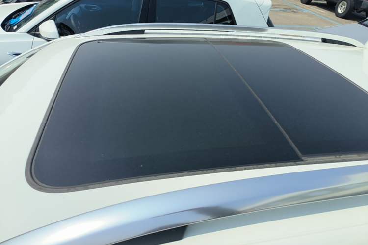 Used Volkswagen Tacqua 2023 200TSI DSG Joy-Connect Edition Roof