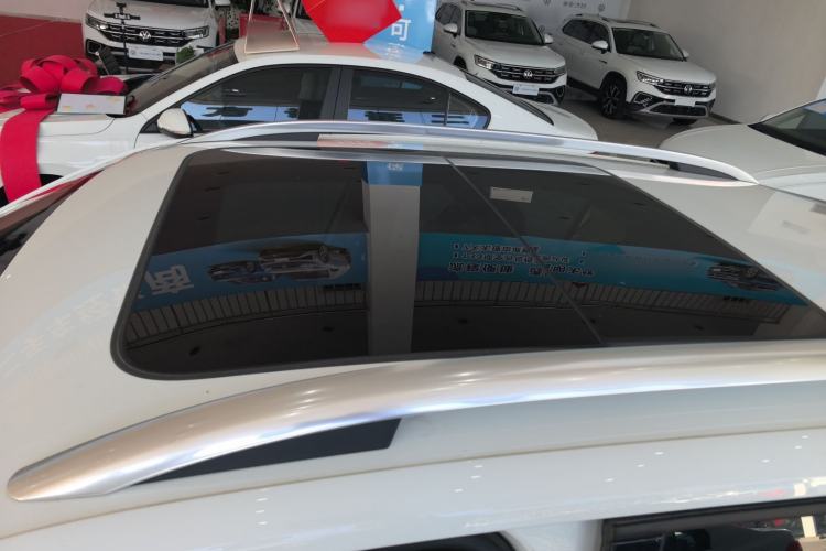 Used Volkswagen Tacqua 2023 200TSI DSG Joy-Connect Edition Roof