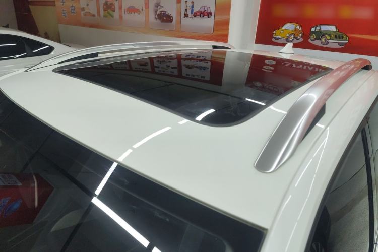 Used Volkswagen Tacqua 2023 200TSI DSG Joy-Connect Edition Roof