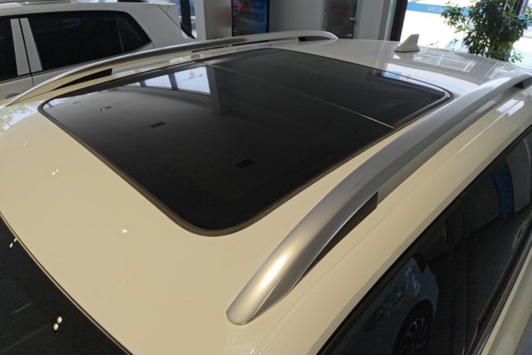 Used Volkswagen Tacqua 2023 200TSI DSG Joy-Connect Edition Roof