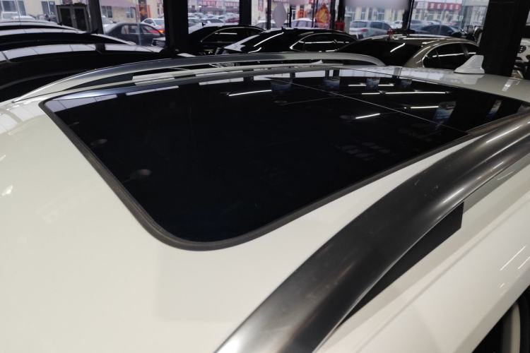 Used Volkswagen Tacqua 2023 200TSI DSG Joy-Connect Edition Roof