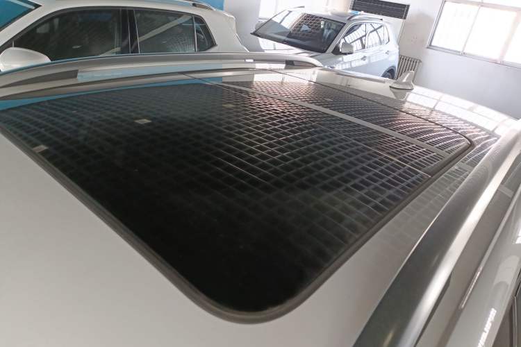 Used Volkswagen Tacqua 2023 200TSI DSG Joy-Connect Edition Roof