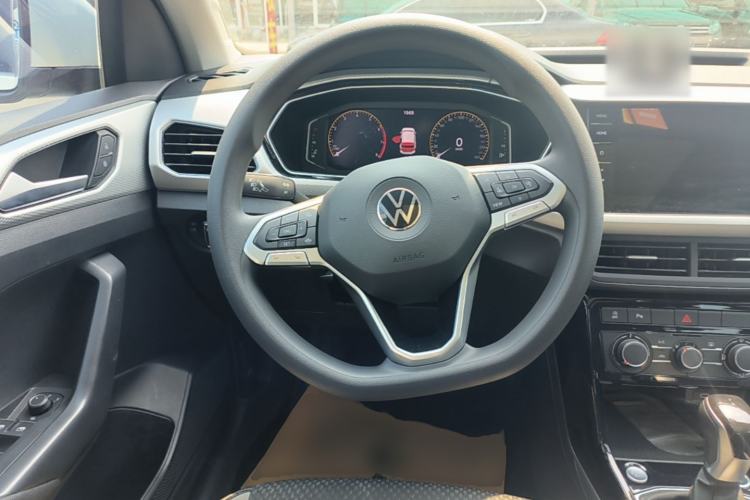 Used Volkswagen Tacqua 2023 200TSI DSG Joy-Connect Edition Steering Wheel