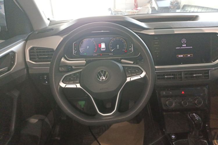 Used Volkswagen Tacqua 2023 200TSI DSG Joy-Connect Edition Steering Wheel