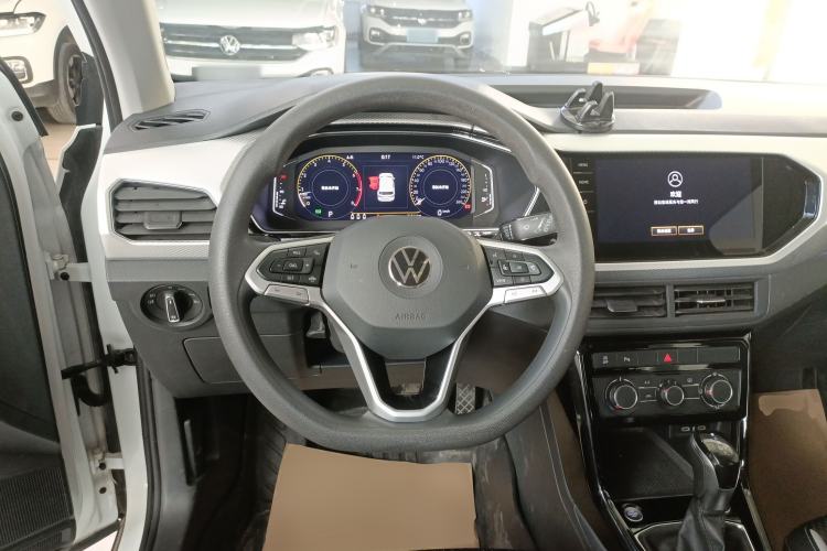 Used Volkswagen Tacqua 2023 200TSI DSG Joy-Connect Edition Steering Wheel