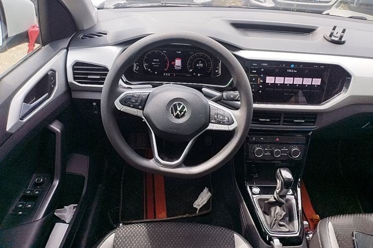 Used Volkswagen Tacqua 2023 200TSI DSG Joy-Connect Edition Steering Wheel