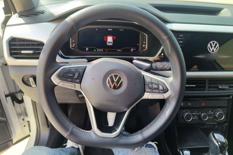 Used Volkswagen Tacqua 2023 200TSI DSG Joy-Connect Edition Steering Wheel