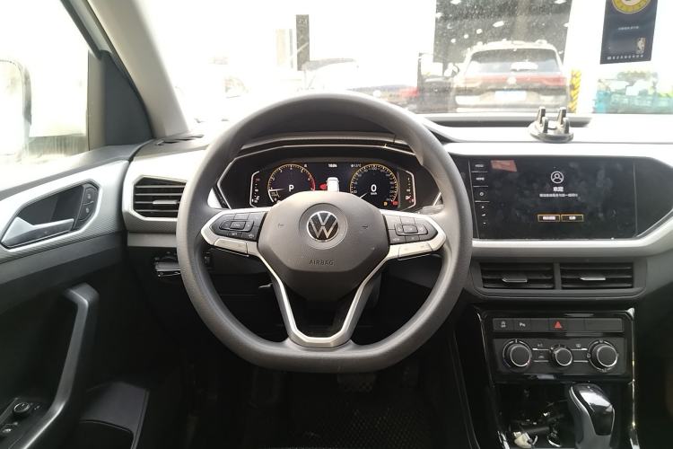 Used Volkswagen Tacqua 2023 200TSI DSG Joy-Connect Edition Steering Wheel