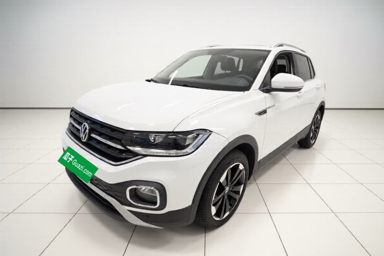 Volkswagen Tacqua 2023 200TSI DSG Joy-Connect Edition