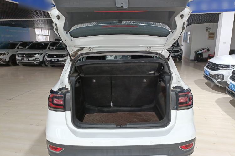 Used Volkswagen Tacqua 2023 200TSI DSG Joy-Connect Edition Trunk