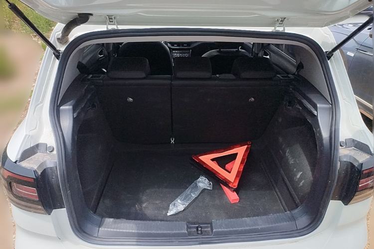Used Volkswagen Tacqua 2023 200TSI DSG Joy-Connect Edition Trunk