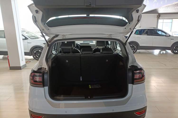 Used Volkswagen Tacqua 2023 200TSI DSG Joy-Connect Edition Trunk