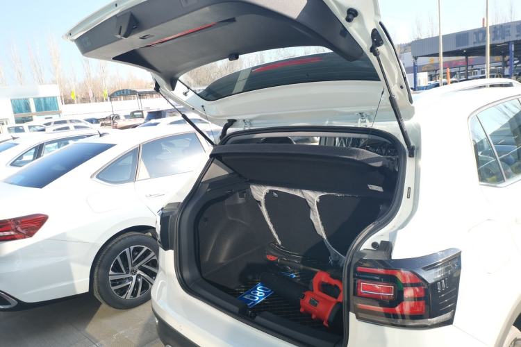 Used Volkswagen Tacqua 2023 200TSI DSG Joy-Connect Edition Trunk