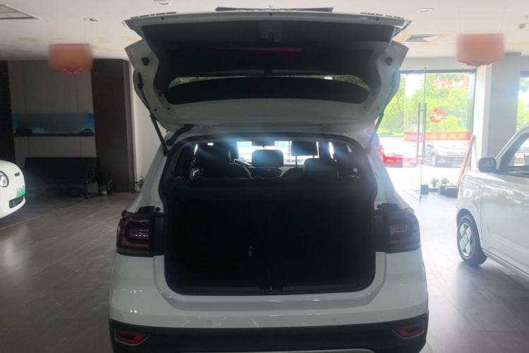 Used Volkswagen Tacqua 2023 200TSI DSG Joy-Connect Edition Trunk