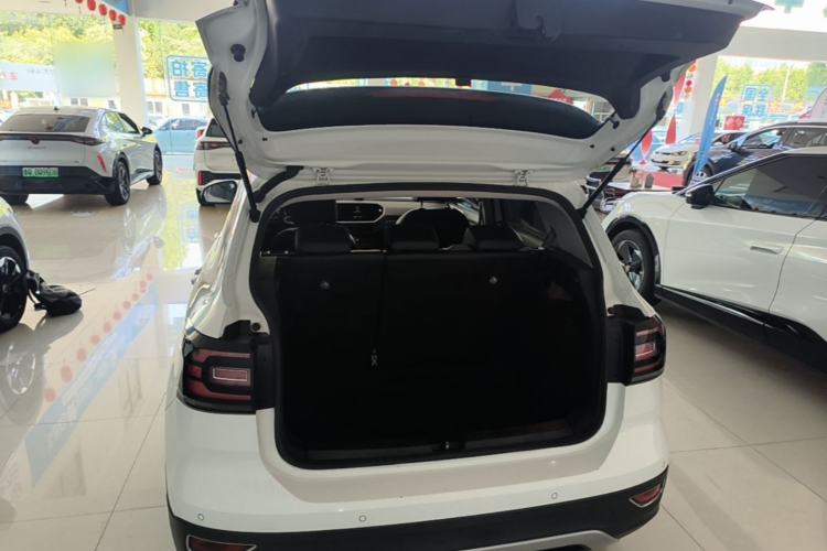 Used Volkswagen Tacqua 2023 200TSI DSG Joy-Connect Edition Trunk