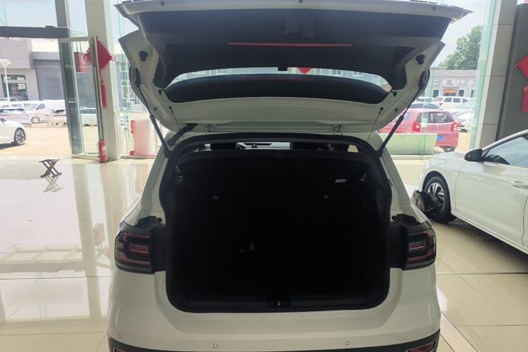 Used Volkswagen Tacqua 2023 200TSI DSG Joy-Connect Edition Trunk