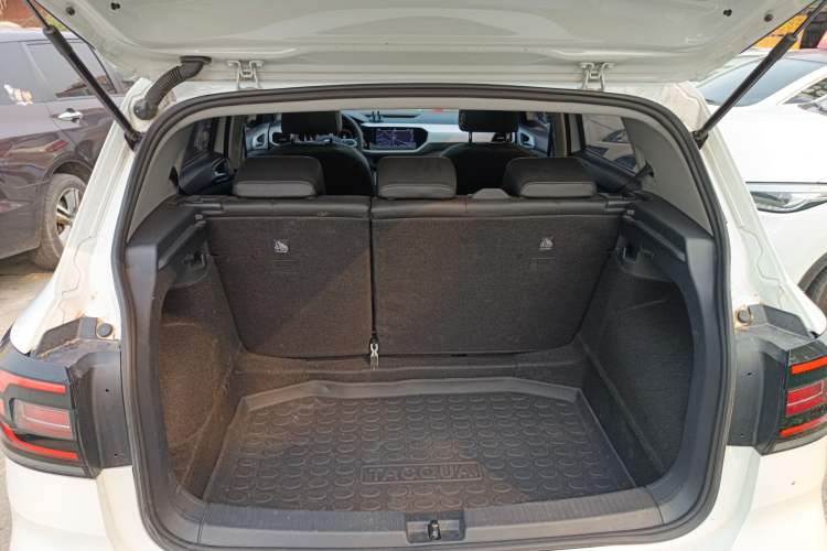 Used Volkswagen Tacqua 2023 200TSI DSG Joy-Connect Edition Trunk