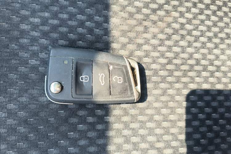 Used Volkswagen Tacqua 2023 200TSI DSG Joy-Connect Edition Vehicle Key