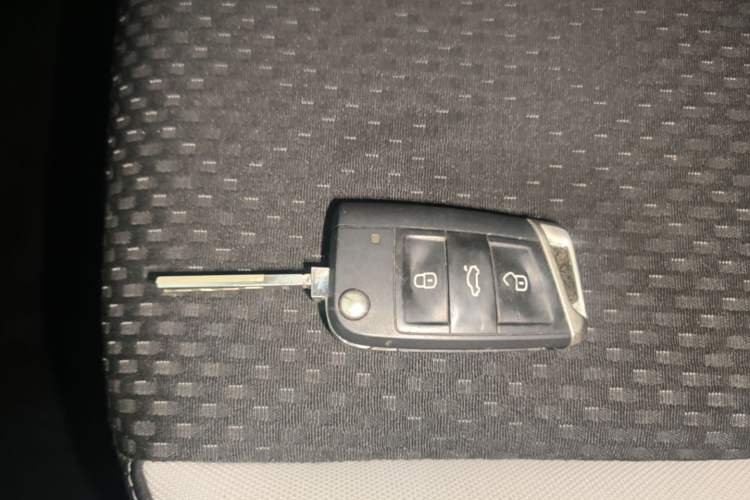 Used Volkswagen Tacqua 2023 200TSI DSG Joy-Connect Edition Vehicle Key